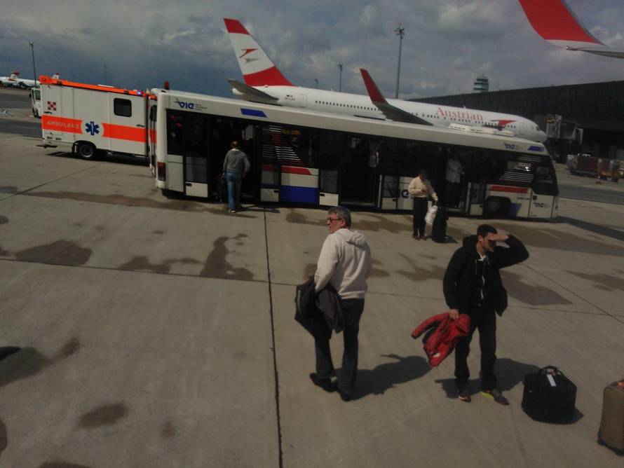 Hrvat proživio dramu u avionu: Aparat za kavu izazvao požar