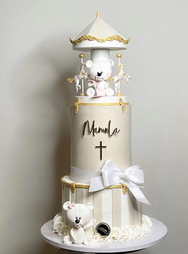 FOTO Maja Šuput proslavila je 46. rođendan - pogledajte tortu koja je bila hit večeri