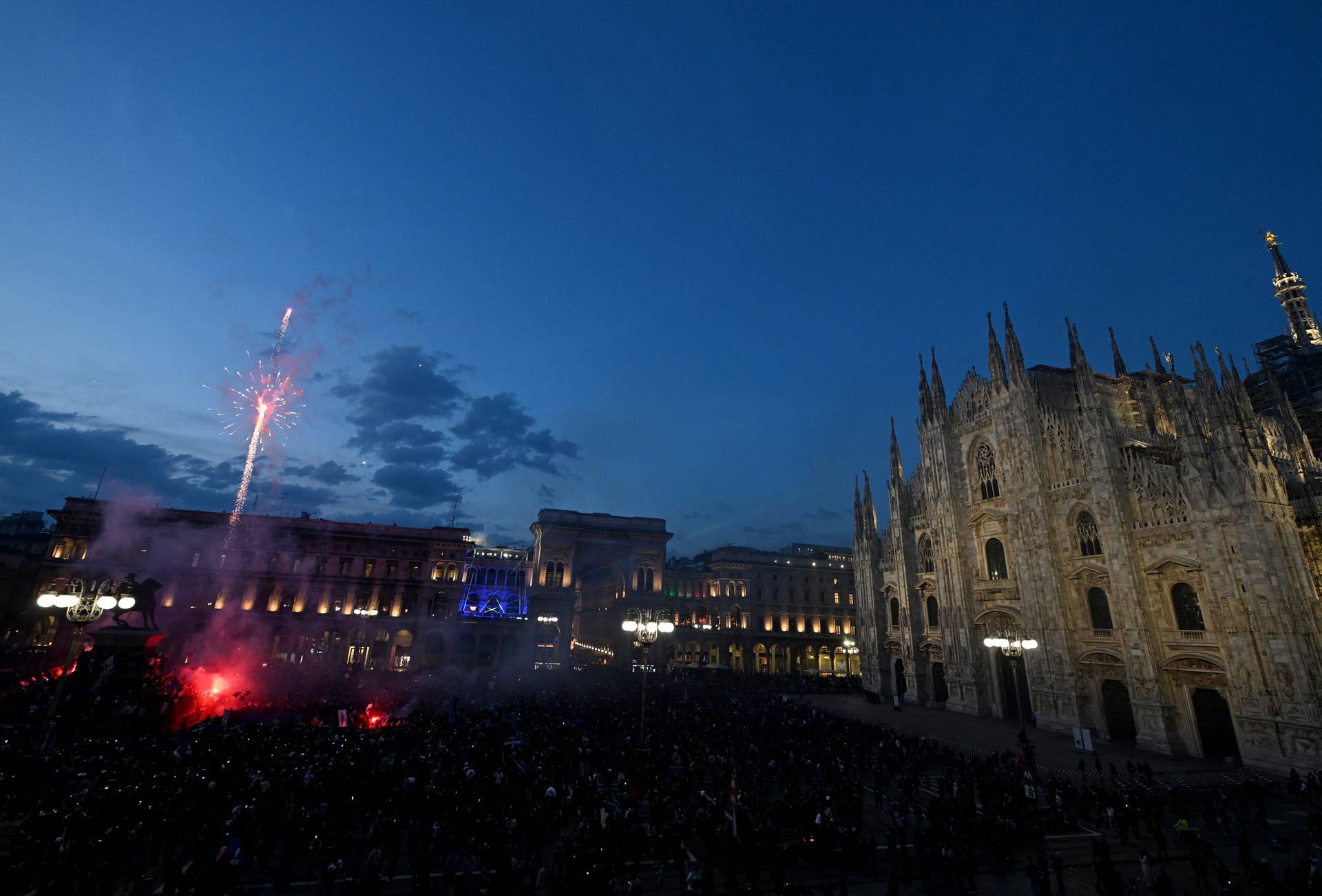 Serie A - Inter Milan celebrate winning Serie A