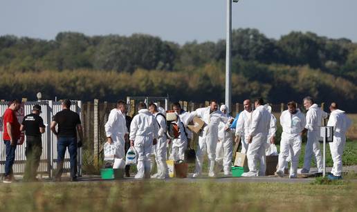 FOTO Kreće eutanazija gotovo 10.000 svinja u Sokolovcu: Sve će detaljno oprati  i očistiti