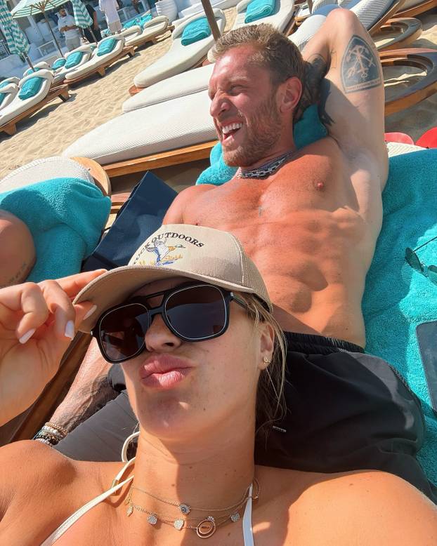 FOTO Vruće ljeto najbolje na svijetu: Skinula se za pratitelje, napunila baterije i pomela sve