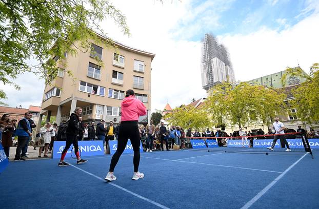 Zagreb: Goran Ivanišević odigrao je egzibicijski meč s mladom teniskom zvijezdom Lunom Vujović povodom predstavljanja zaklade UNIQUA SEE Future