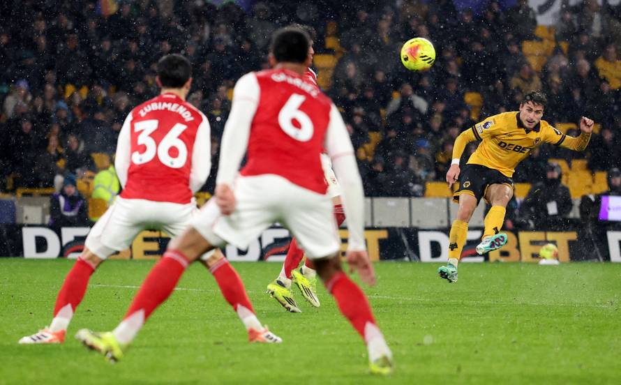 Premier League - Wolverhampton Wanderers v Arsenal