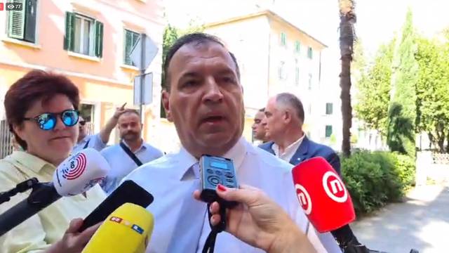 Vili Beroš: Ozbiljno razmišljamo o zabrani vjenčanja u Hrvatskoj