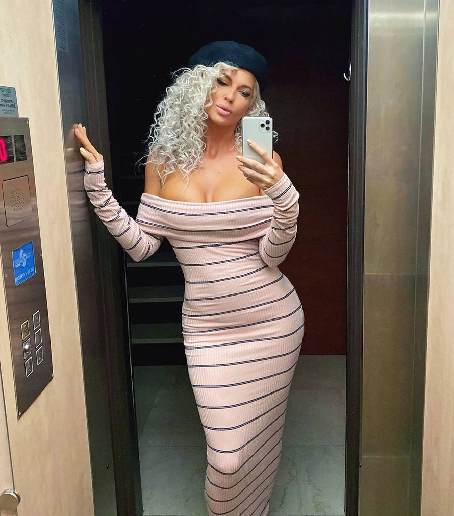 Cajka ponovno išla 'pod nož'? Ženo, što ti se dogodilo s licem