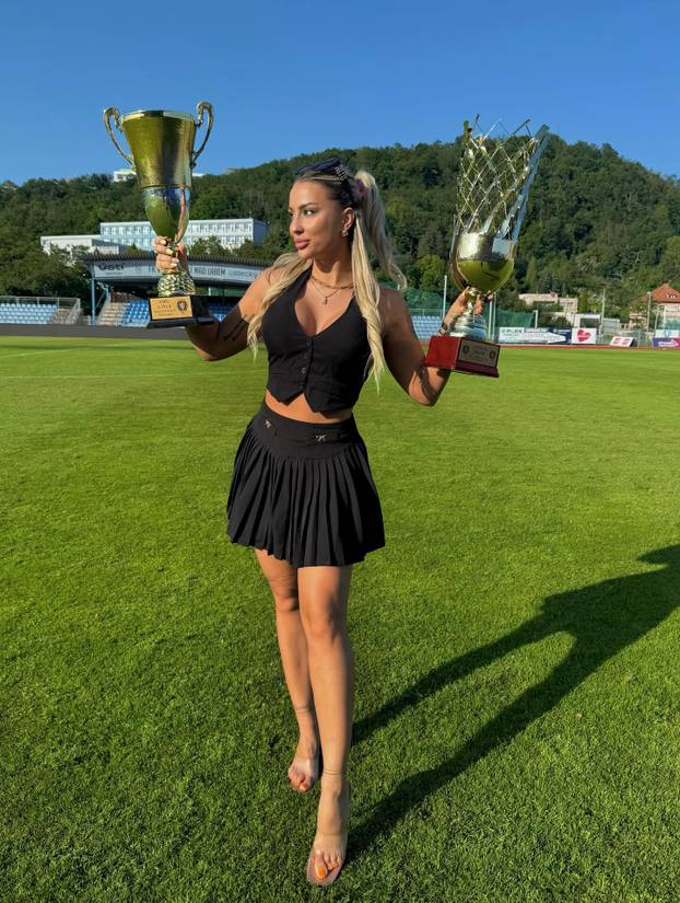 FOTO Tko je češka novinarka koja je izbezumila trenera? 'Nemam baš iskustva u ovom'