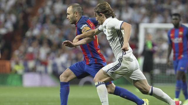 Madrid: Primera, Real Madrid - Barcelona, Ivan Rakiti?, Luka Modri?