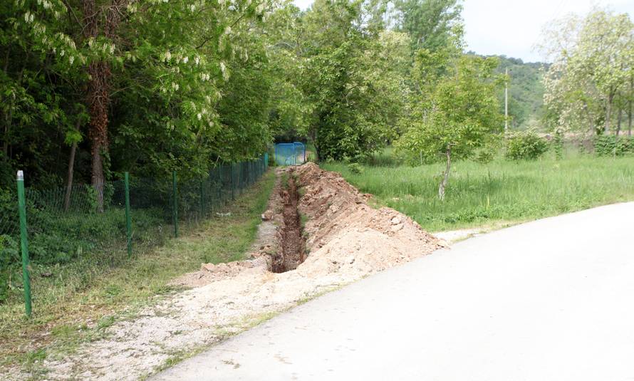 Cerar se ograđuje od Jorasa:  'Slovenija u tome ne sudjeluje'