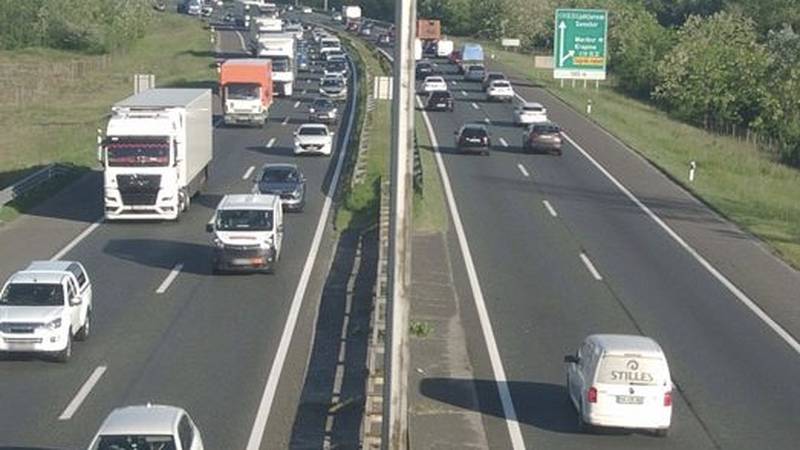Gužve na ulazu u Zagreb: Kolona 4 km, nesreća na A3