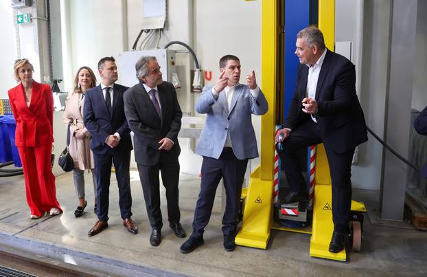 Zagreb: Oleg Butković sa suradnicima obišao je proizvodni pogon Končara 