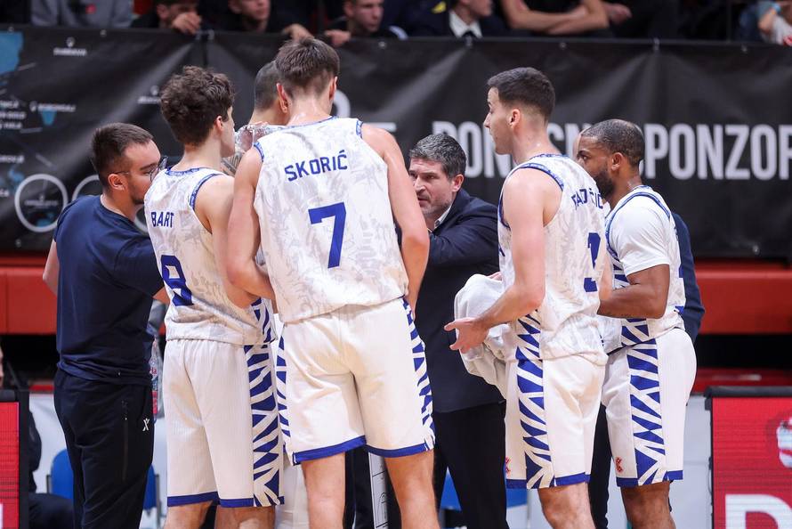 Zagreb: Susret Cibone i Pallacanestro Reggiana u 6. kolu FIBA Europa kupa