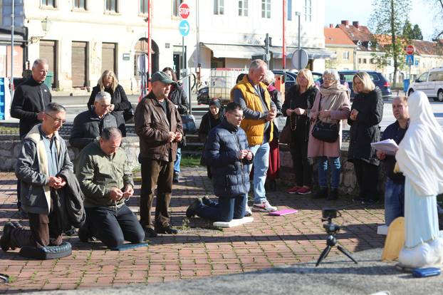 Tiha misa Arijane Lekić Fridrih i Inicijative Feministika u Karlovcu