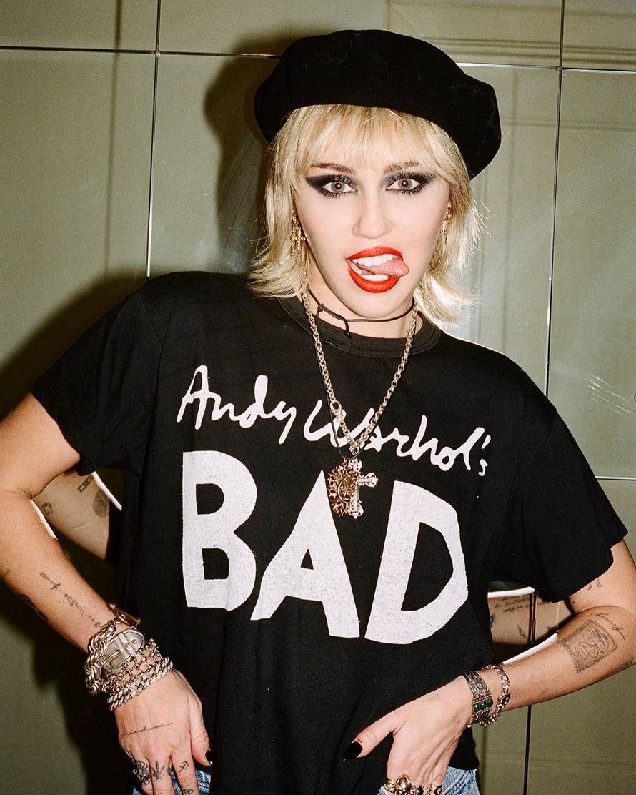 Arnold Schwarzenegger, Miley Cyrus i mnogi drugi slavni su uz Ukrajinu: 'Ovo je srceparajuće'