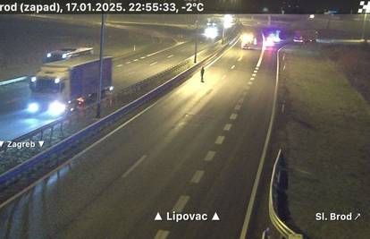 Užas na A3: Vozio u suprotnom smjeru pa se zabio u drugi auto. Izvlačili čovjeka, troje u bolnici