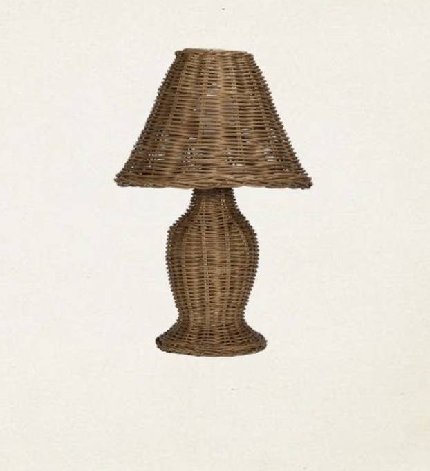 FOTO Nostalgija je bila ključ: Ovo je namještaj koji potpisuje glumica Pamela Anderson