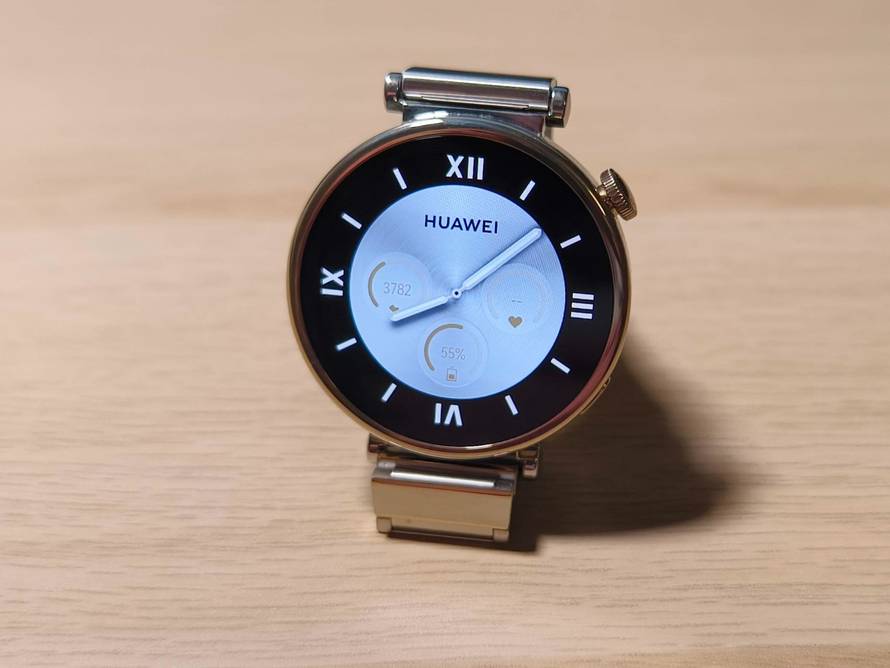 Isprobali smo najnoviji Huawei Watch GT4: Poboljšali su dizajn, još točnije prati vaše zdravlje