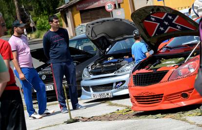 Auto entuzijasti obilježili treći dan City Auto Sajma 