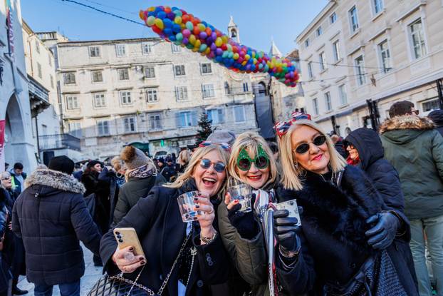 Split: Popodnevno doček na Pjaci