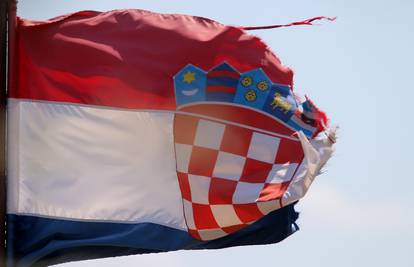 Da rodim za spas Hrvatske?  Je li to za plakanje ili smijanje?