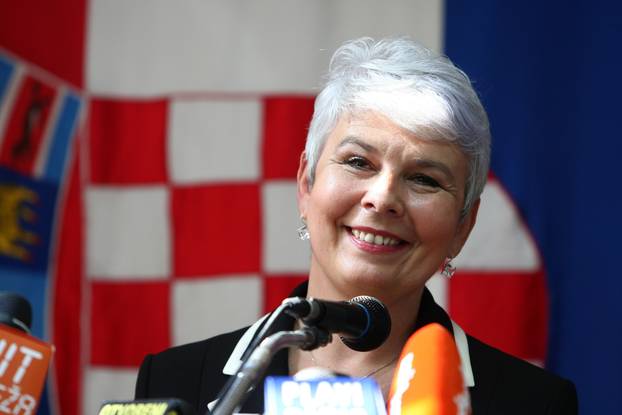 Zagreb: Jadranka Kosor posjetila je studente Pravnog fakulteta