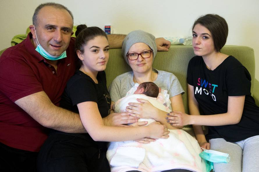 'Marija je Božji dar, rodila sam i odmah su mi operirali tumor'
