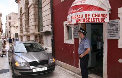 Zadar: Iz mjenjačnice u centru ukrao 50.000 kuna