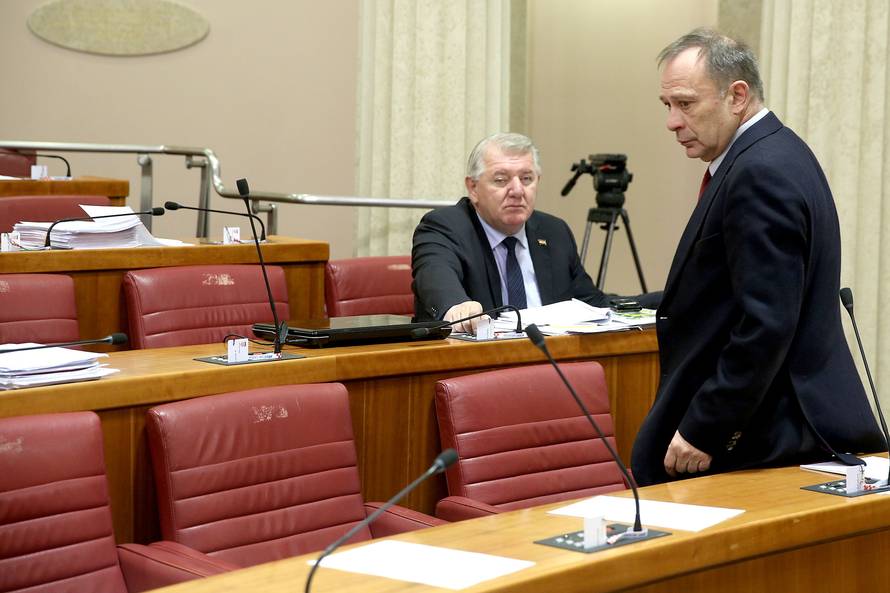 Čačić poručio Hrelji: Naravno, svatko se češe gdje ga svrbi