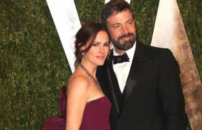 Ben Affleck i Jennifer Garner rade na djetetu da spase brak?