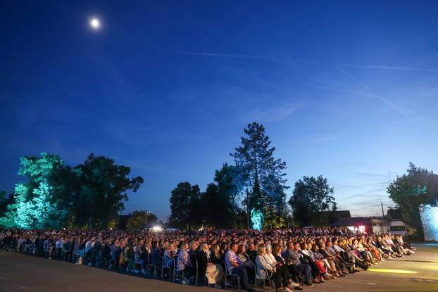 Zaprešić: Koncert u spomen na Olivera Dragojevića "Tragom Olivera"
