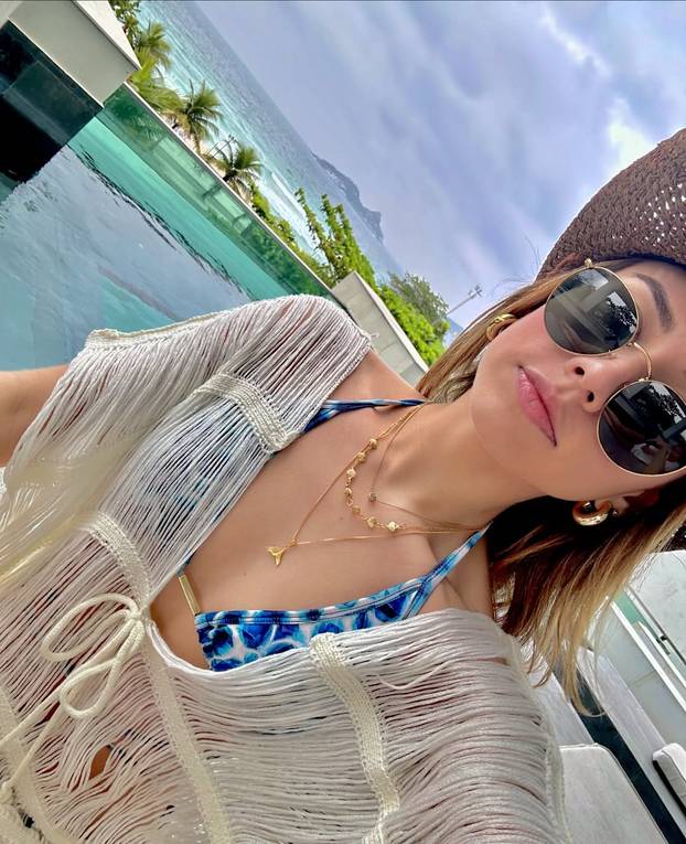 FOTO Od 'Tigrice' do odvjetnice. Ovo su paragvajske i francuske WAGS-ice: Koje su zanosnije?