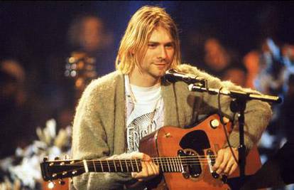 Umjetnica će zapaliti joint sa pepelom Kurta Cobaina