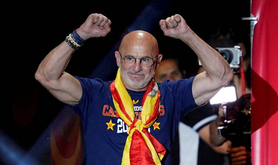 FILE PHOTO: FIFA World Cup 2026 - Spain Victory Parade
