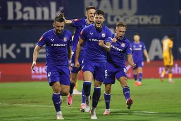 Zagreb: Dinamo i Vara&zcaron;din sastali se u 4. kolu SuperSport HNL-a