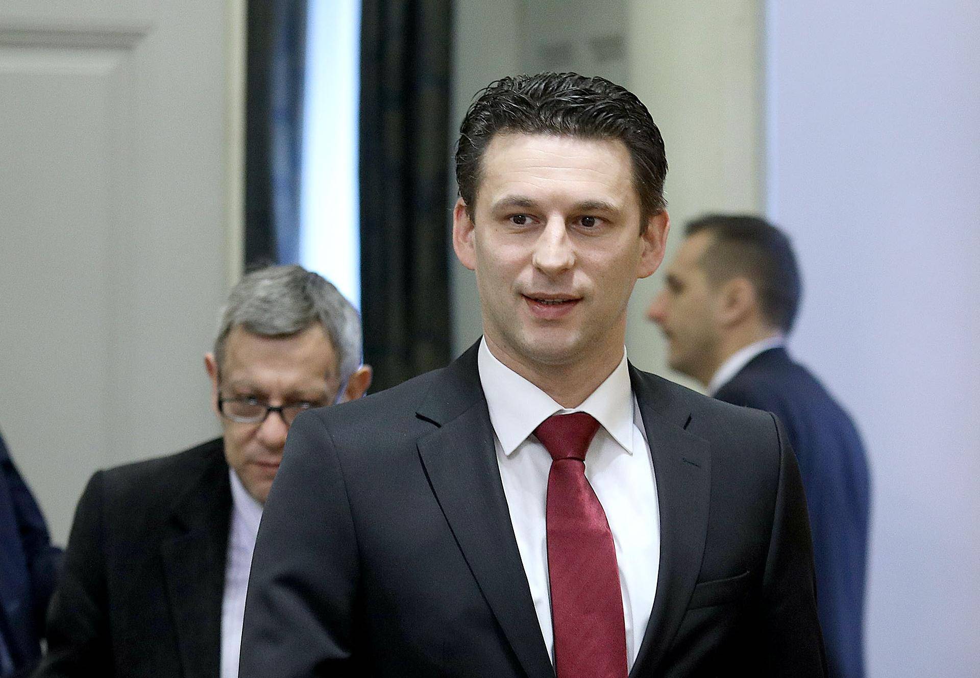 'Plenković je obmanuo hrvatski narod, nikad više s HDZ-om'