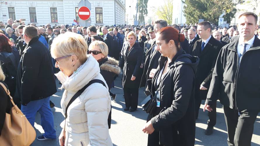 Hrvatska se danas u Vukovaru poklonila nevinim žrtvama