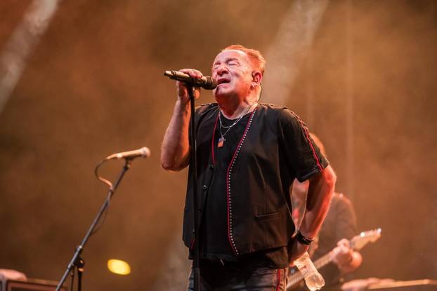 Split: Koncert Prljavog Kazališta na Splitskoj Rivi povodom Dana Domovinske Zahvalnosti