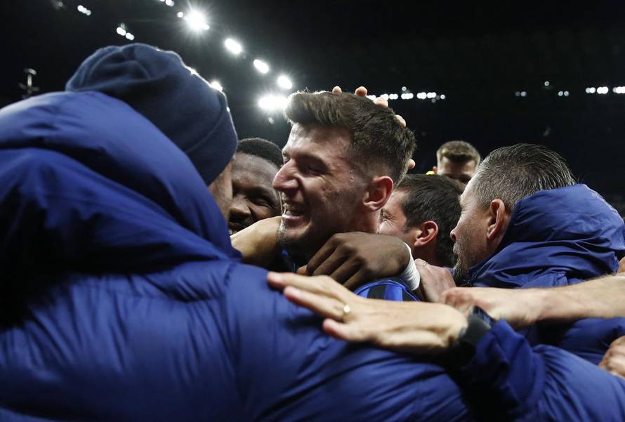 Coppa Italia - Semi Final - Second Leg - Inter Milan v Como