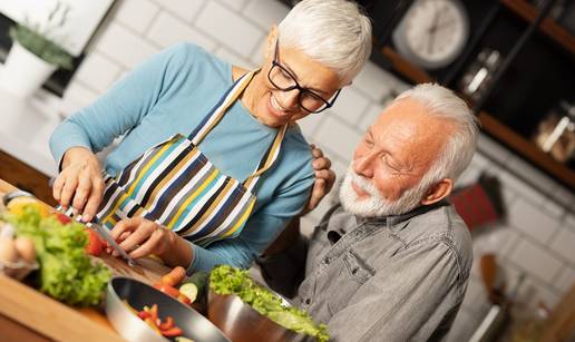 Ove životne navike smanjit će rizik od demencije za čak 50%