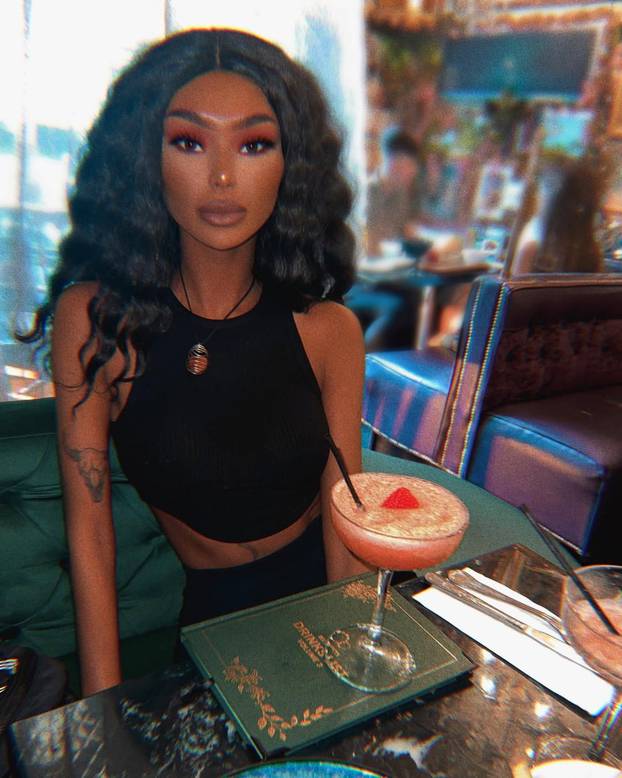 FOTO Govore joj da je crnkinja: Irkinja je opsjednuta solarijem, a ima i jako uzak struk...