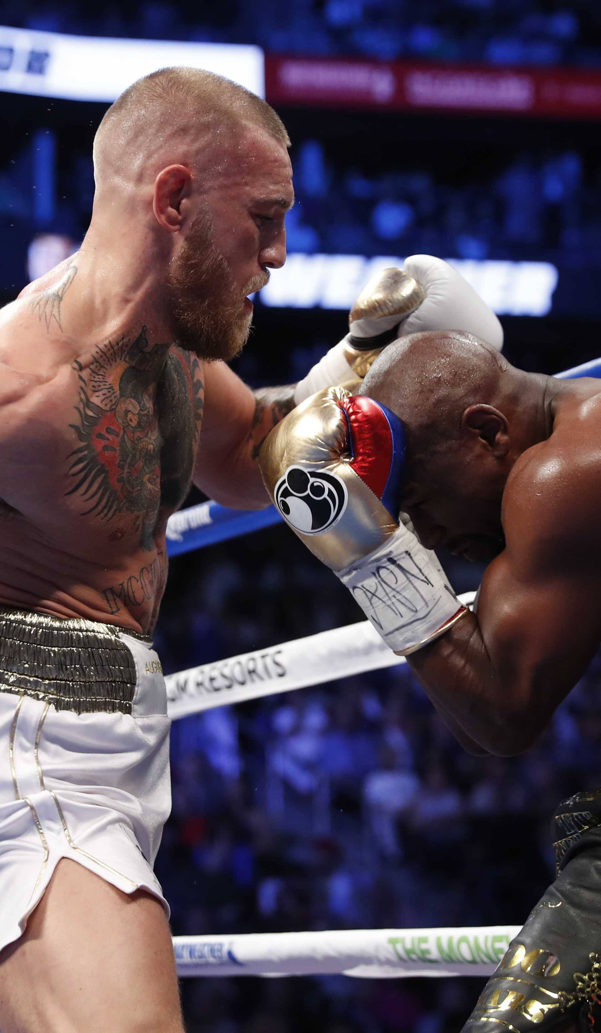 Floyd Mayweather Jr. vs Conor McGregor