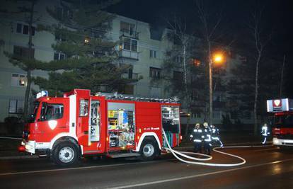 Zagreb: Požar je buknuo u stanu, ozlijeđene starice