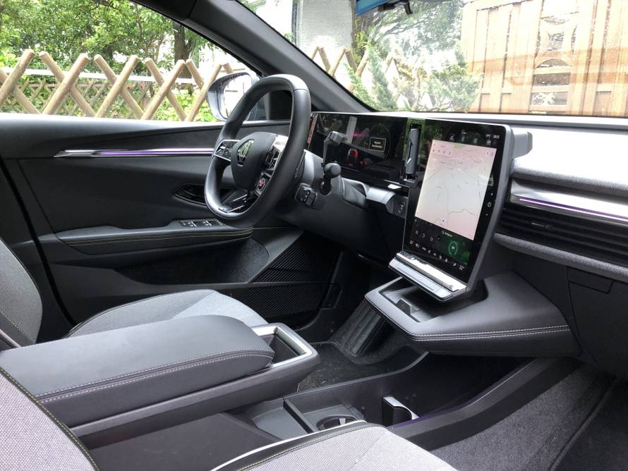 Renault Megane E-Tech: Je li ovo najbolji električni kompakt?