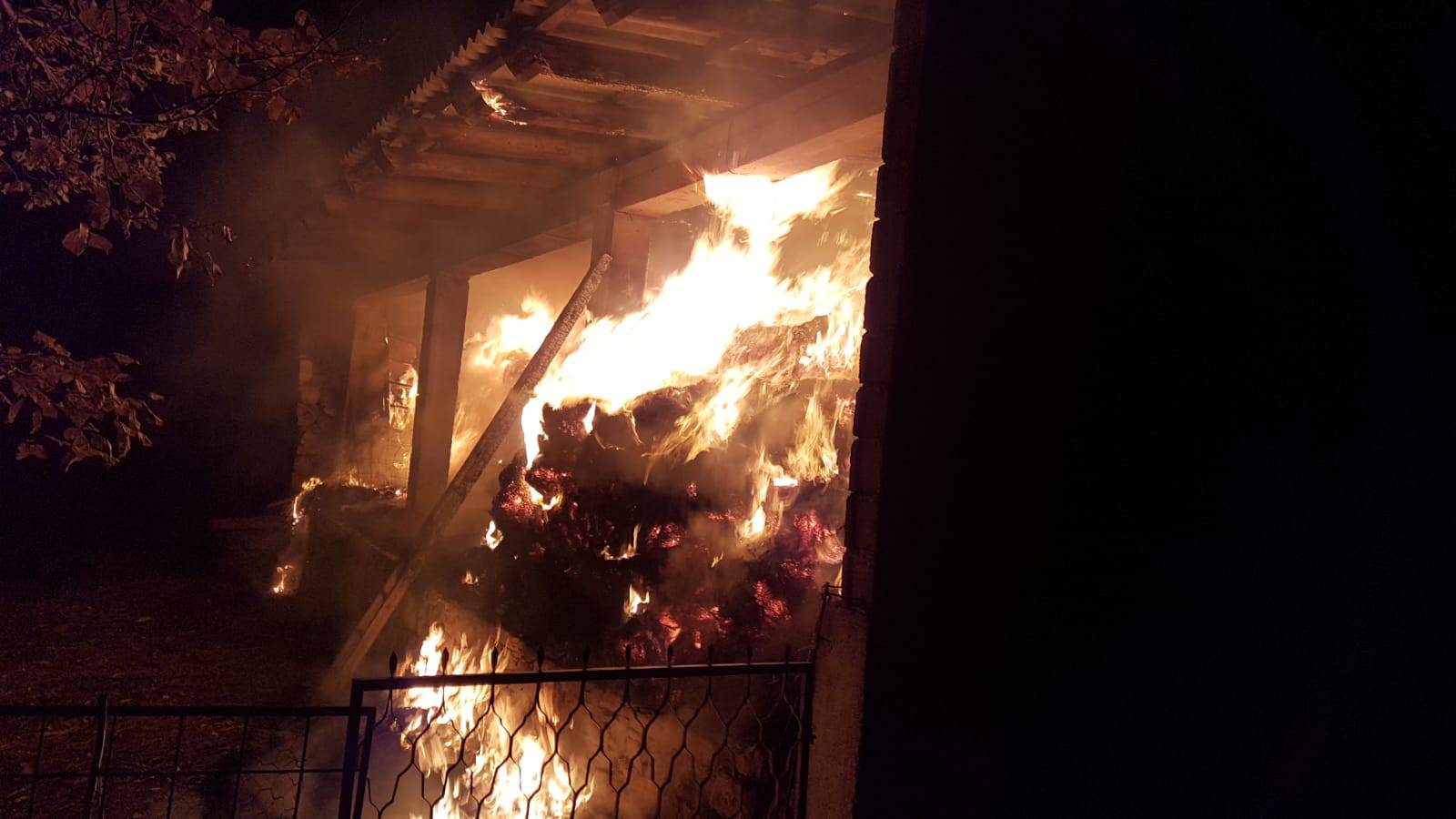 Podmetnuli su dva požara blizu Zadra: 'Osjećamo se nesigurno'