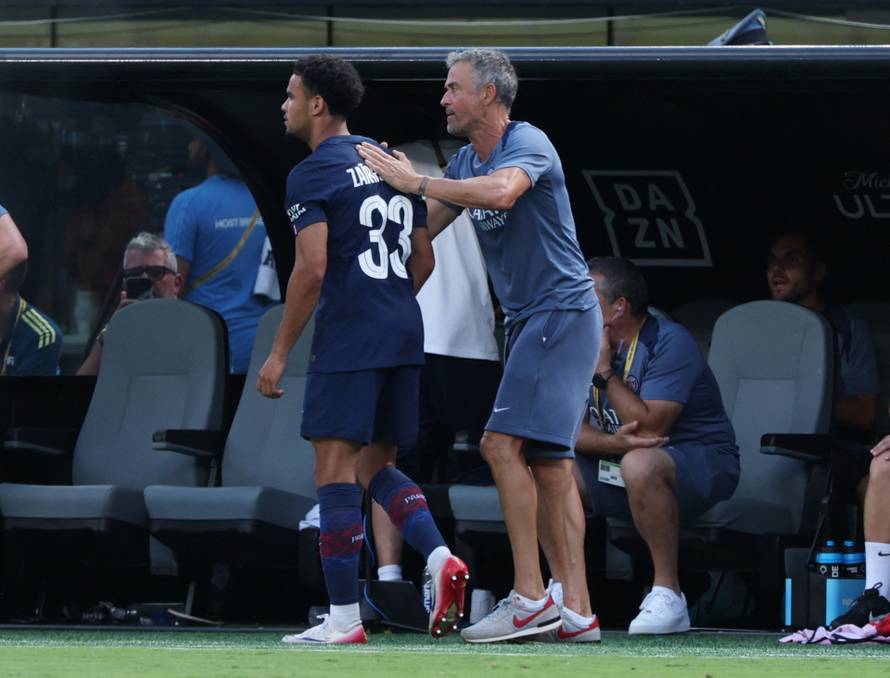 FIFA Club World Cup - Semi Final - Paris St Germain v Real Madrid