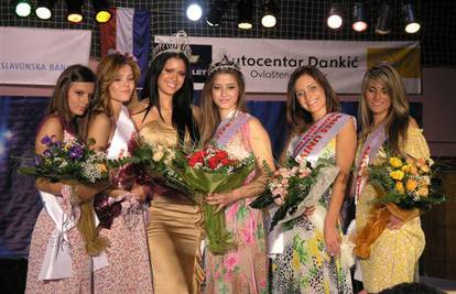 Miss Universe Slavonije i Baranje je Ana Džebić 