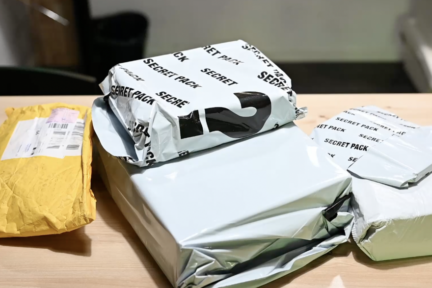 Zagreb: King Colis, otvranje misterioznih paketa