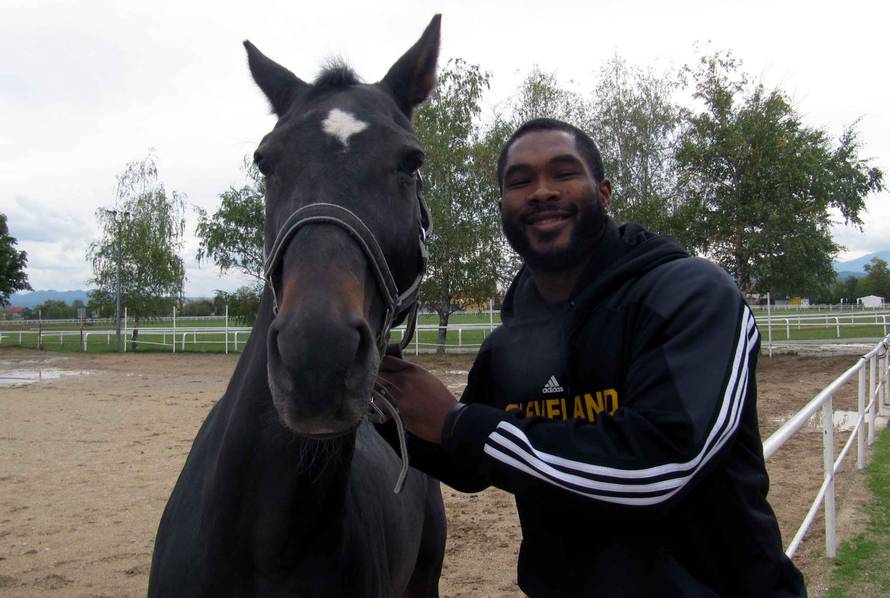 Amerikanca koji igra za Alkar teretili su za kocku i drogu...