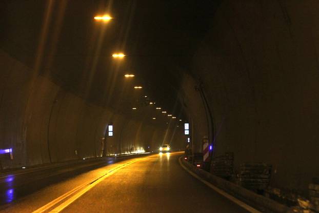 Rijeka: Tunel U?ka prolazi kroz planinsko gorje U?ku na cesti Lupoglav - Matulji