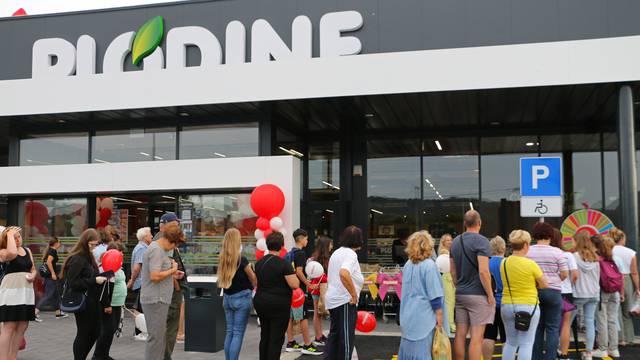 Plodine otvorile još dva nova supermarketa