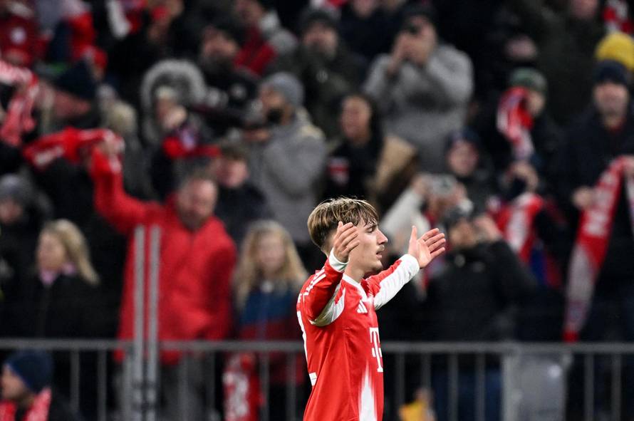 Bundesliga - Bayern Munich v 1. FSV Mainz 05